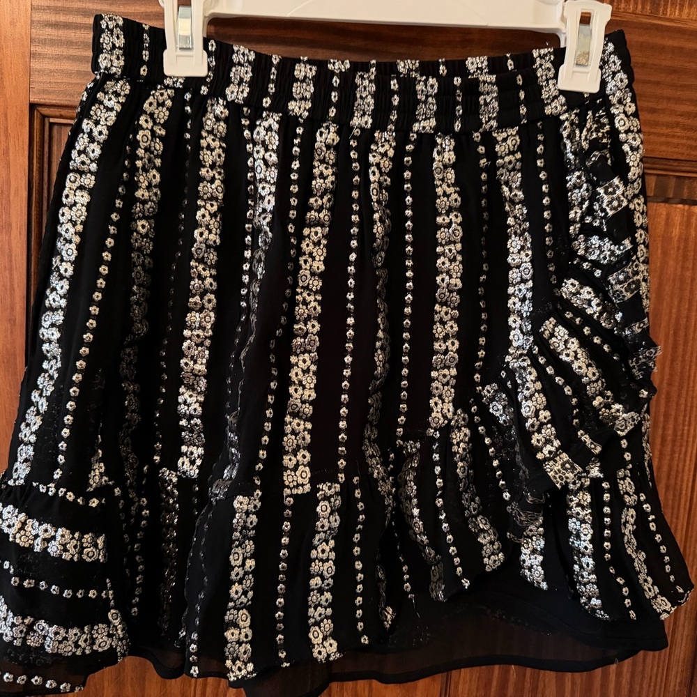 MICHAEL Michael Kors Black and Silver Sequin Mini Skirt